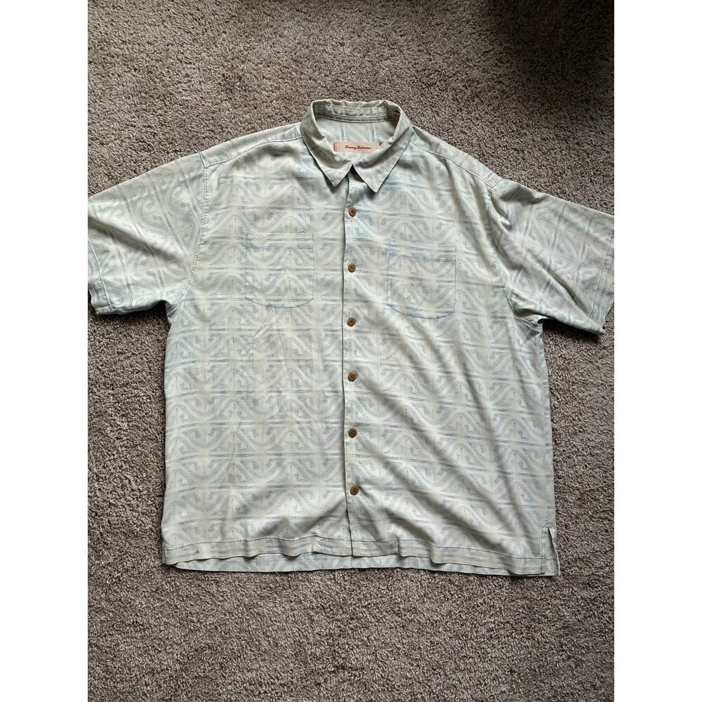 Tommy Bahama Silk Beach Print Short Sleeve Button-Down Camp Shirt - Men's XL
